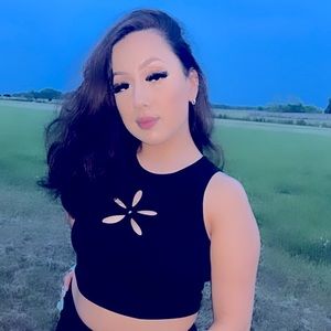 Meet your Posher, Evelyn